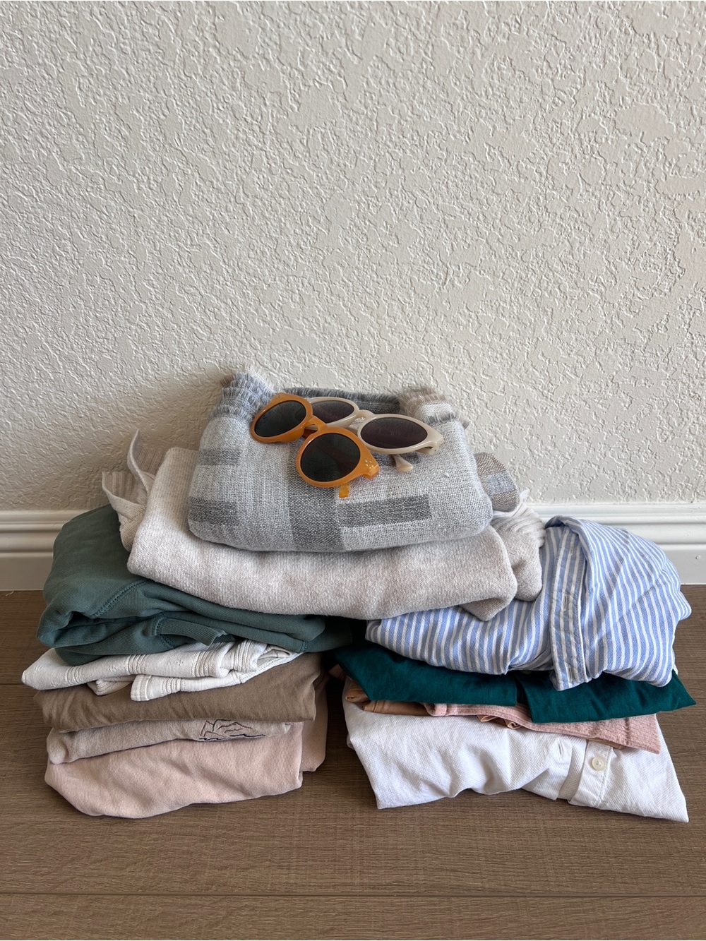 Bundle of Madewell Gap Zara Everlane Clothes - Picture 2 of 2